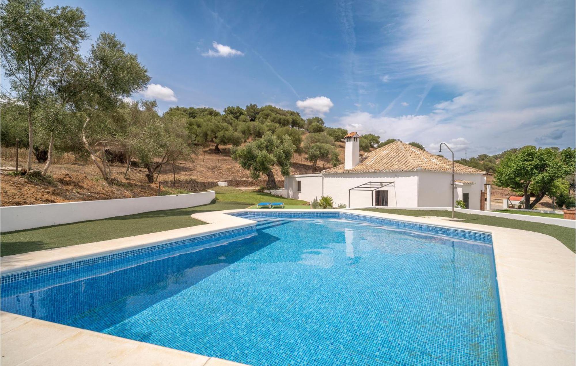 Beautiful Home In Algar With Indoor Swimming Pool Kültér fotó